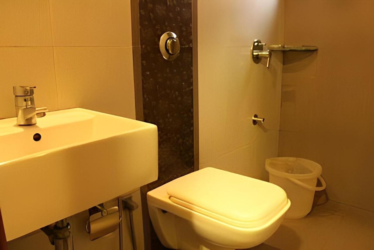 Apollo Guest House Мумбаи Экстерьер фото