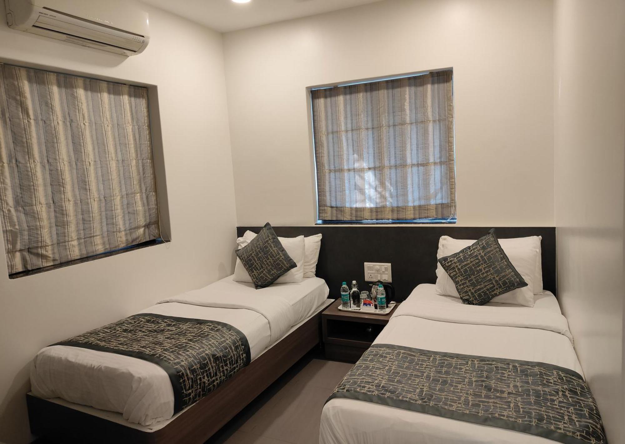 Apollo Guest House Мумбаи Номер фото