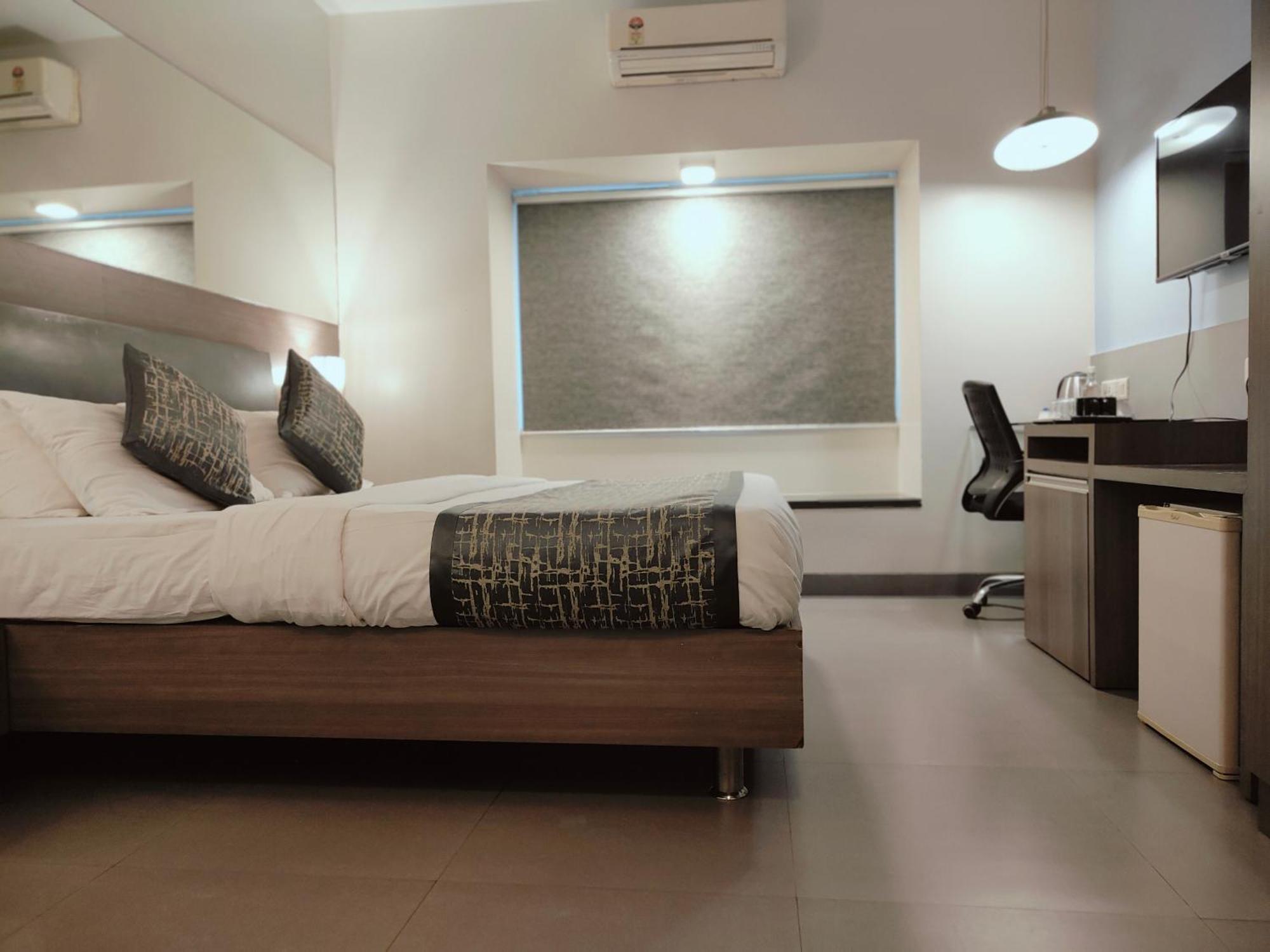 Apollo Guest House Мумбаи Номер фото